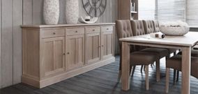 Houten eettafel